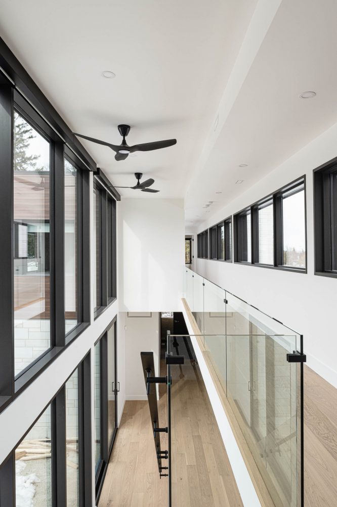 interior detail of a modern waterfront home built by blake farrow project