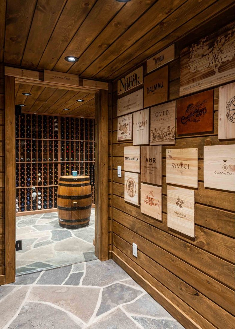 wine cellar entry-website
